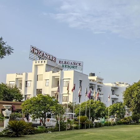 Elegance Resort Vrindāvan Екстериор снимка