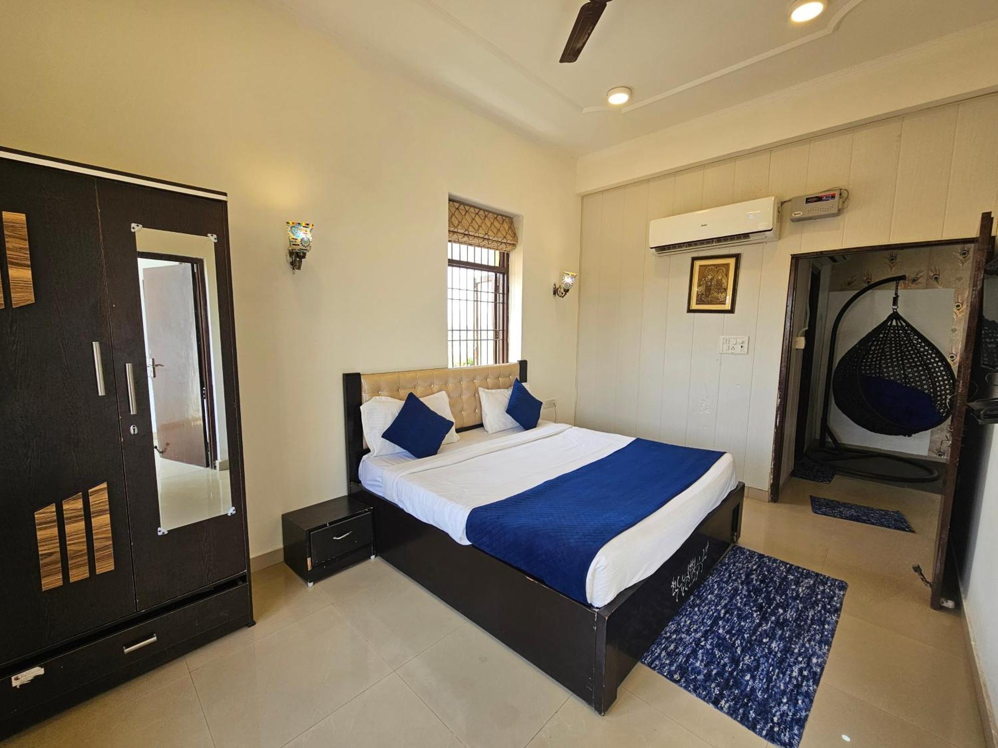 Elegance Resort Vrindāvan Екстериор снимка