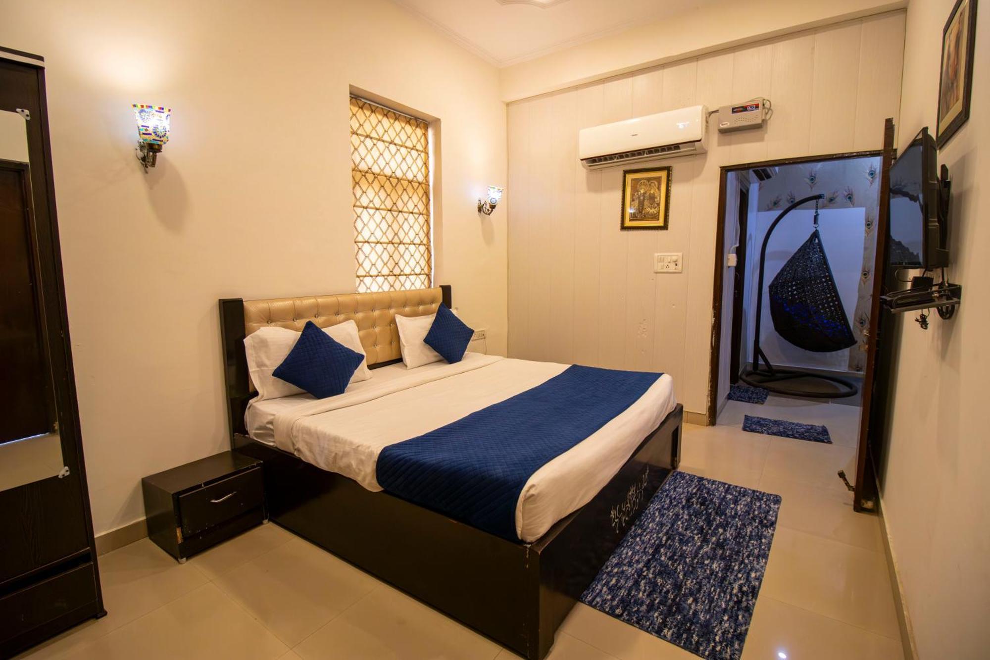 Elegance Resort Vrindāvan Екстериор снимка