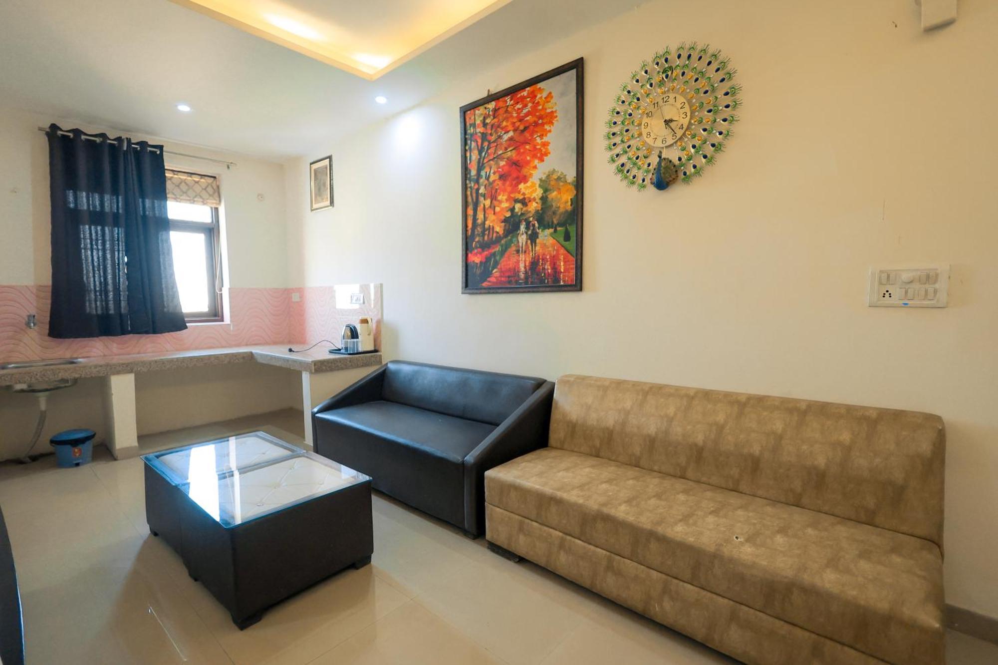 Elegance Resort Vrindāvan Екстериор снимка