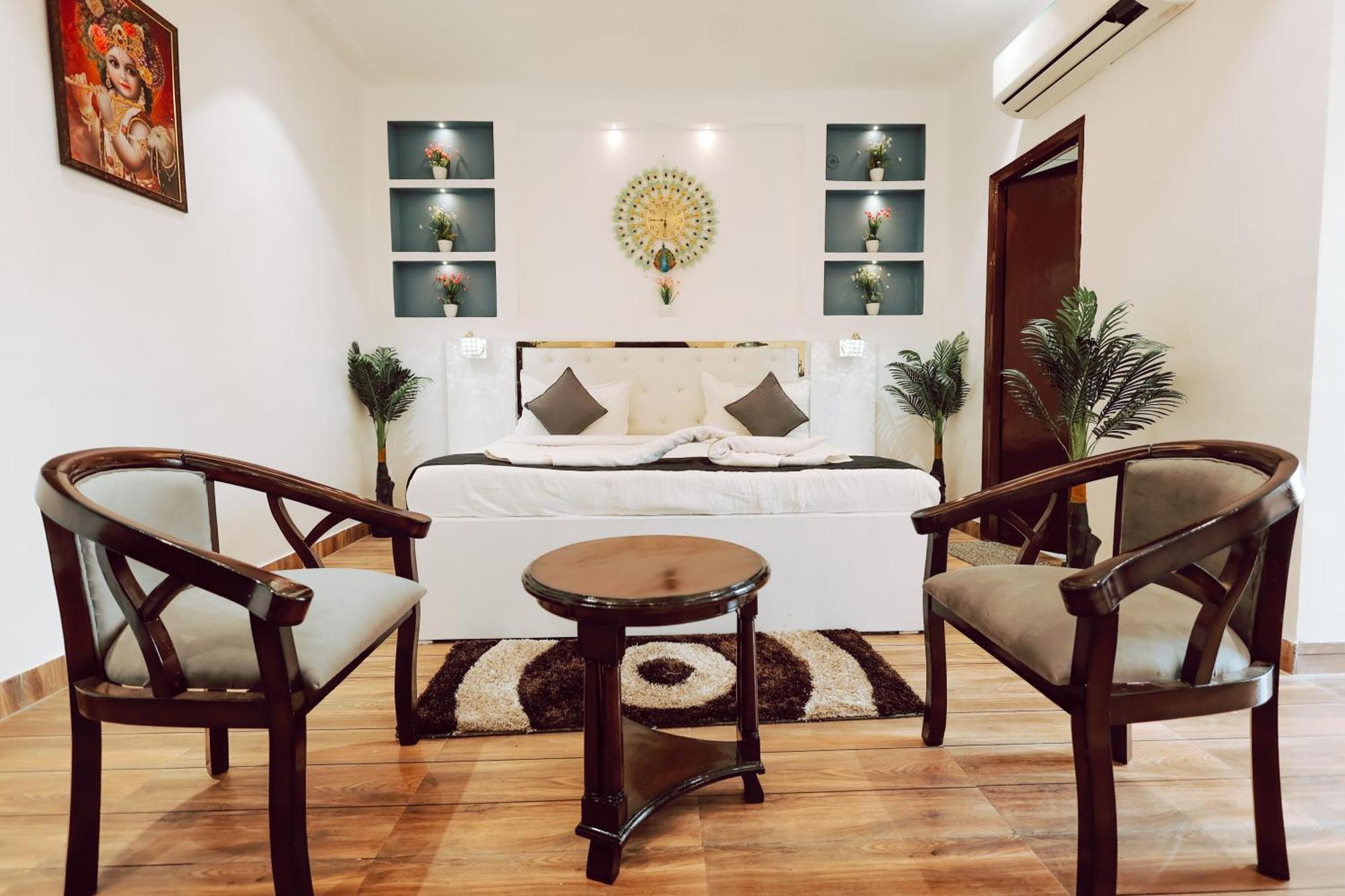 Elegance Resort Vrindāvan Екстериор снимка